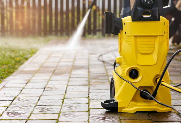 Best Rust Removal  in Fallsburg, NY